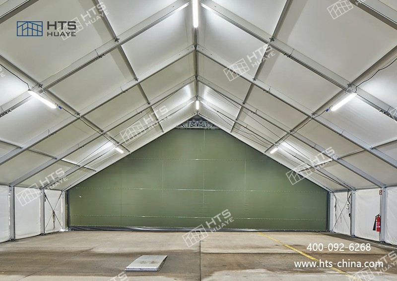 飛機(jī)機(jī)庫(kù)篷房可按需搭建合適規(guī)模的機(jī)庫(kù)，避免空間閑置